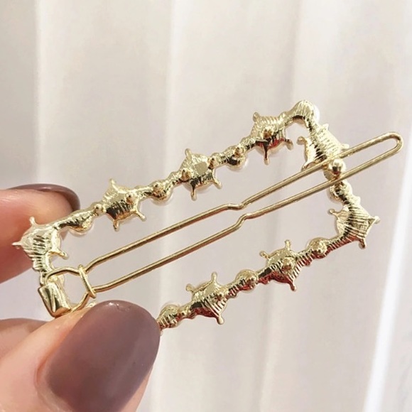 JUST IN ♡ 1 pc Pearl Hair Clip ♡ - Picture 5 of 7